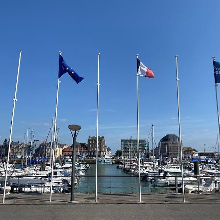 דירות דייפ Beau Studio Cosy Calme En Face Du Port Sur Le Quai מראה חיצוני תמונה