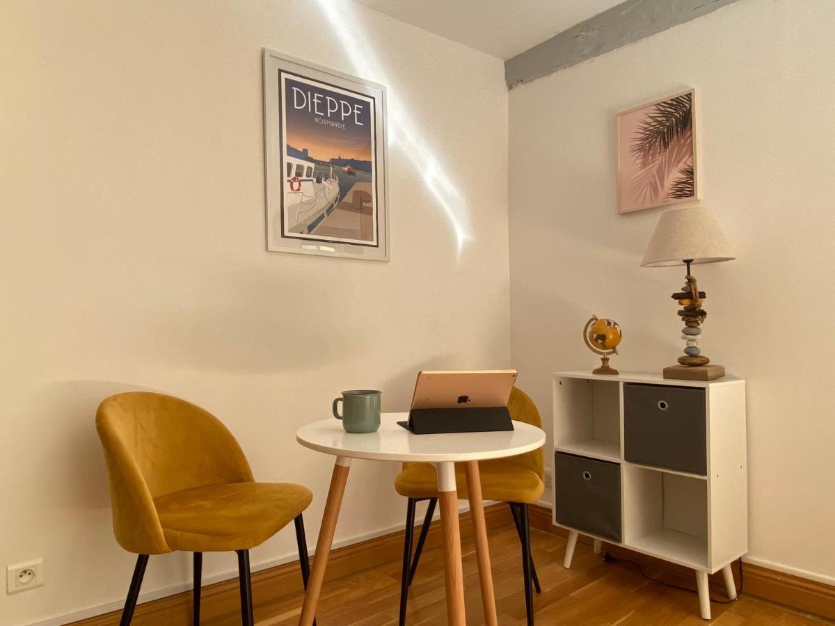 דירות דייפ Beau Studio Cosy Calme En Face Du Port Sur Le Quai מראה חיצוני תמונה